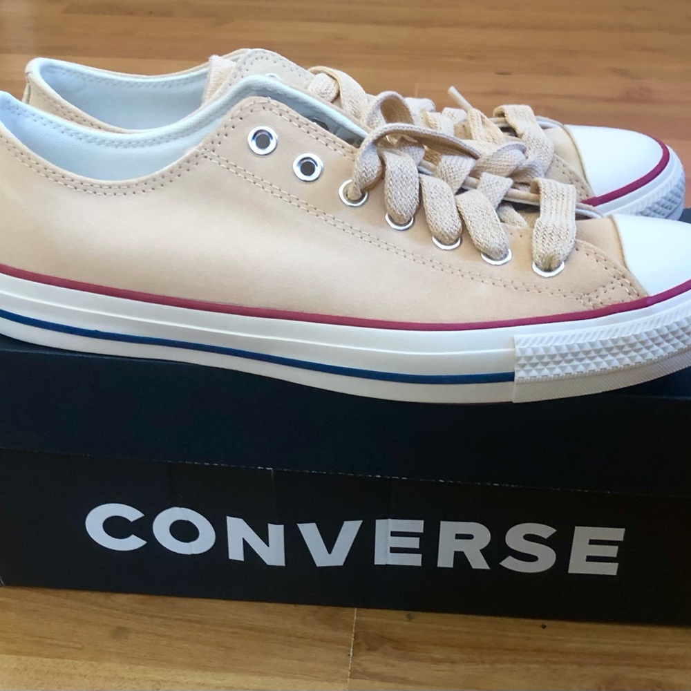 Converse Chuck Taylor All Star Ivory Coastal Dune Size 9.5 Unisex New